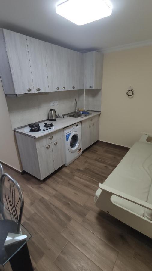 באטומי Home Apartments מראה חיצוני תמונה